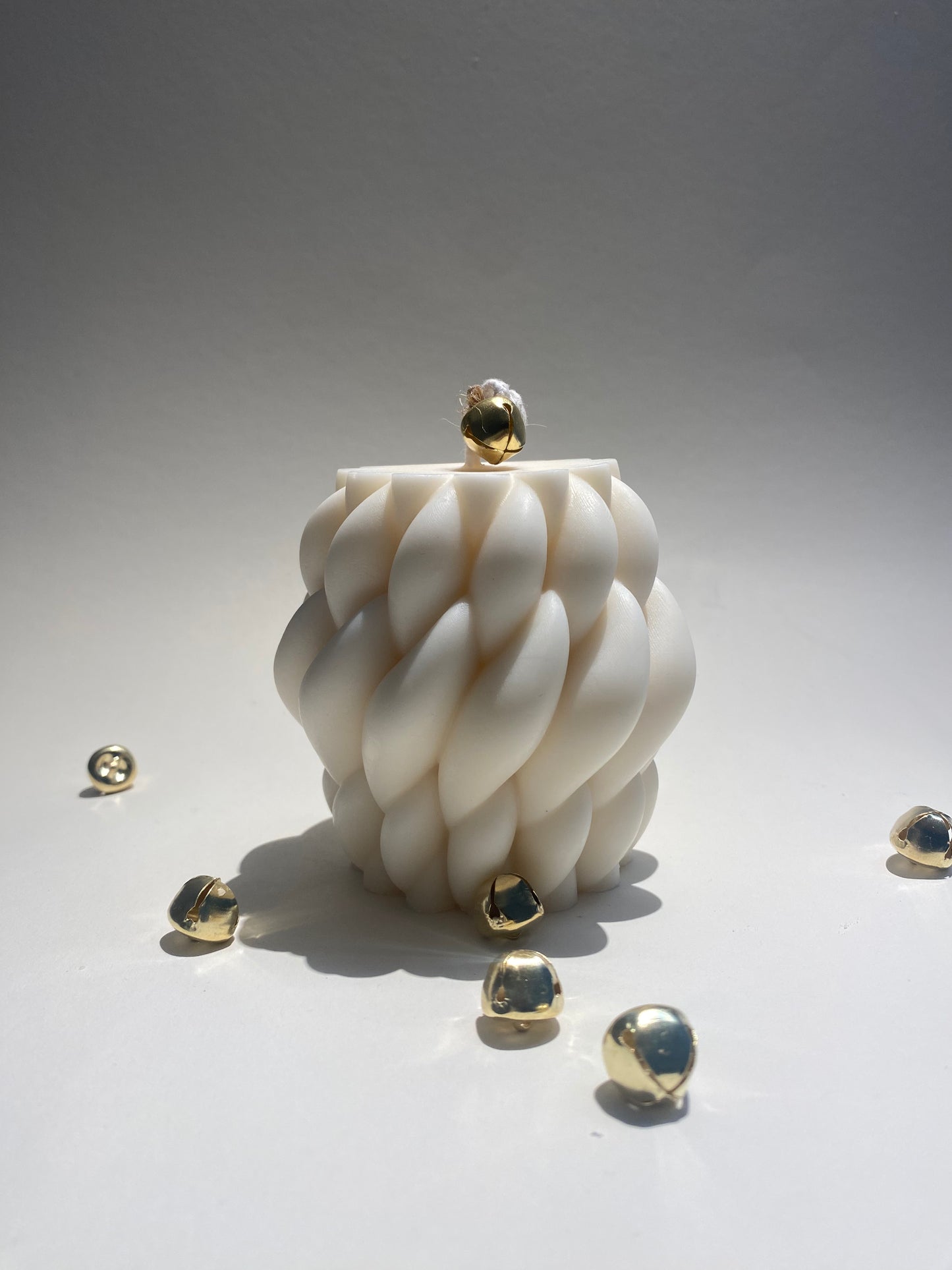 MITTLERE WELLEN KERZE