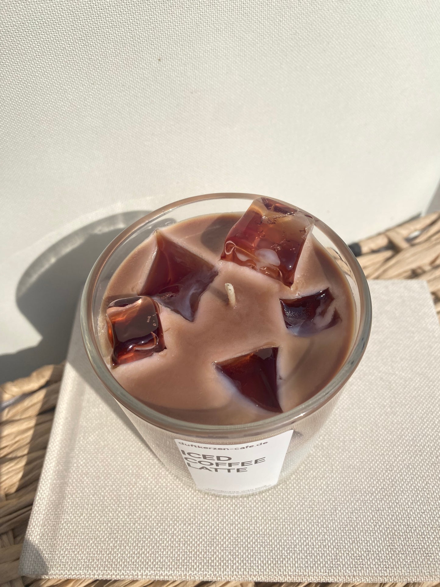 ICED COFFEE LATTE KERZE