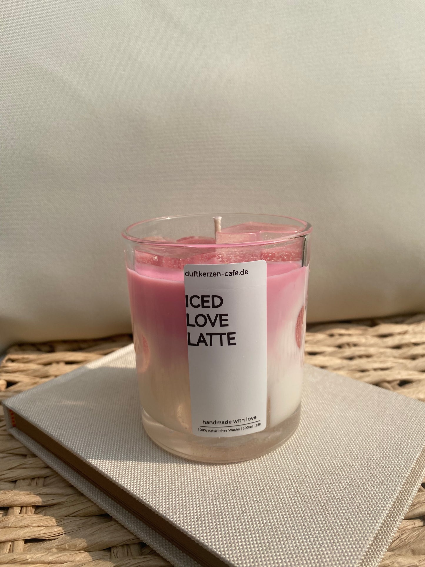 ICED LOVE LATTE KERZE
